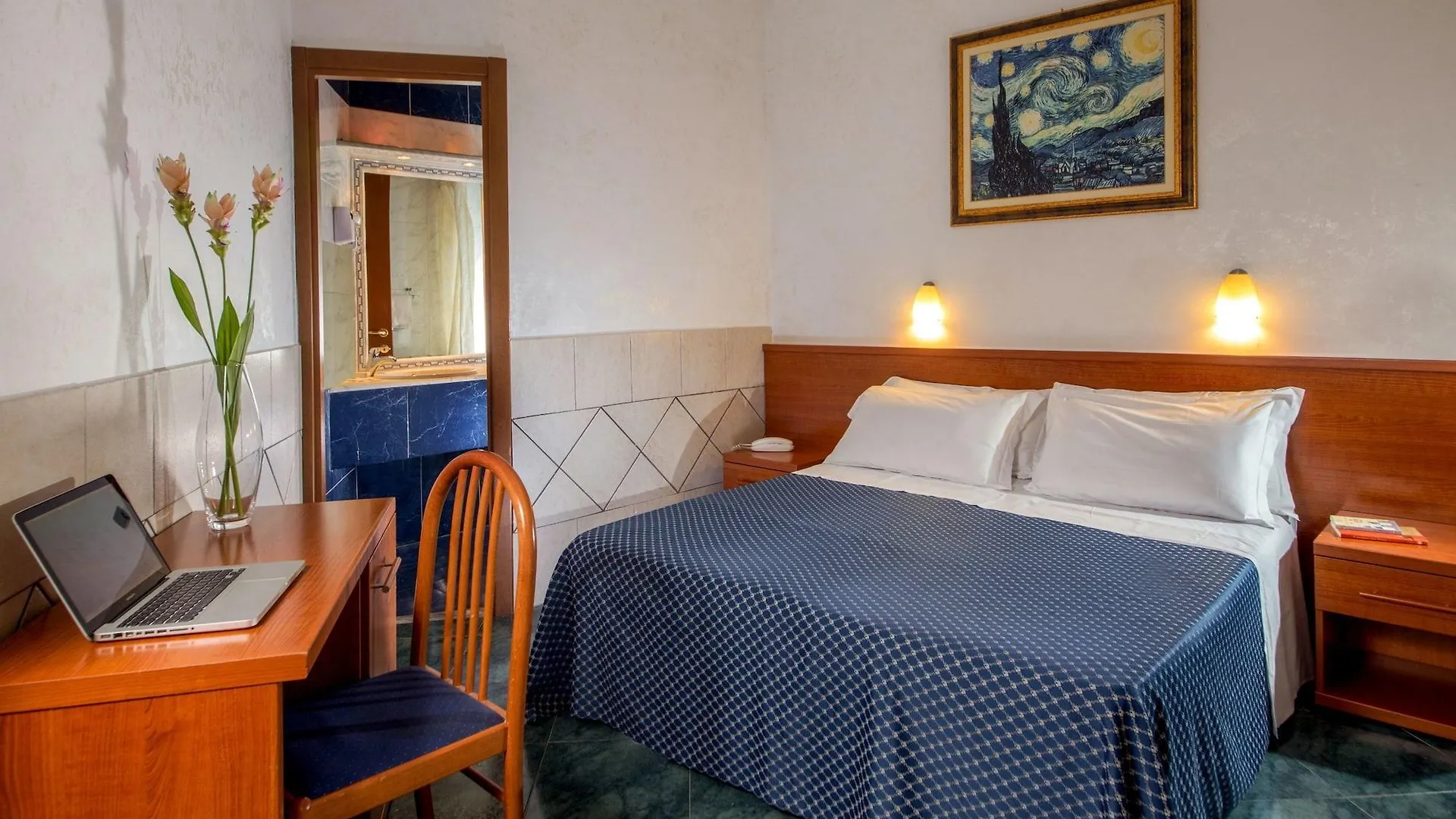 Hotel Luciani contacts
